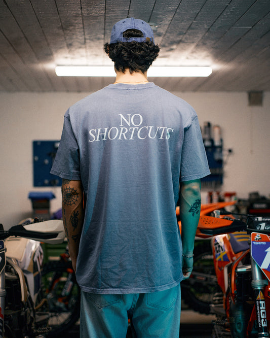 Blå T-Shirt "No shortcuts"